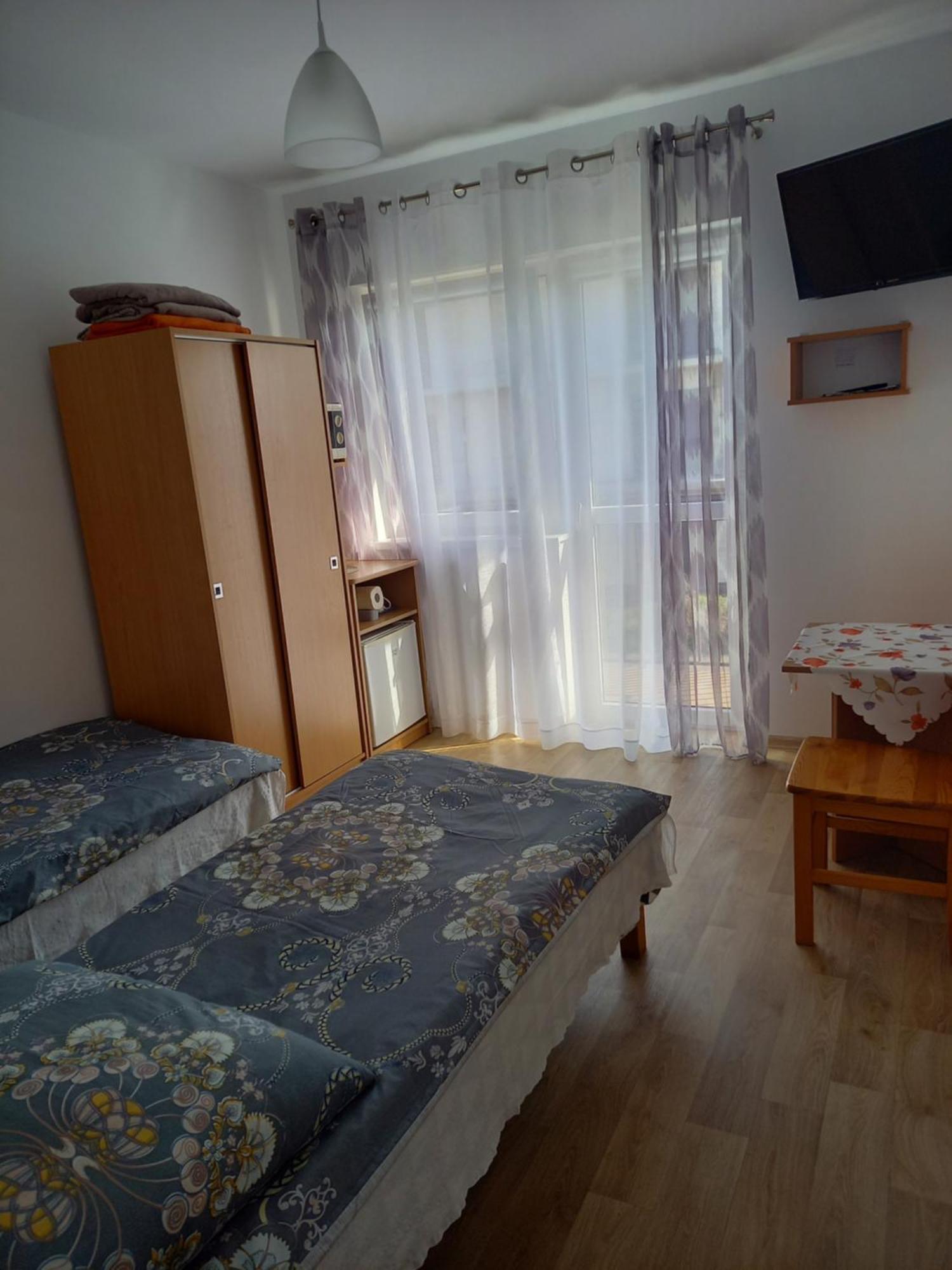 Pokoje Goscinne U Teresy Mrzeżyno Esterno foto